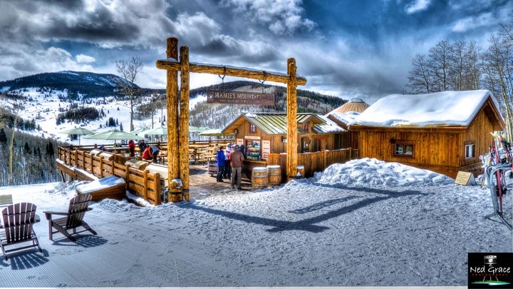 MamiesMountainGrill1