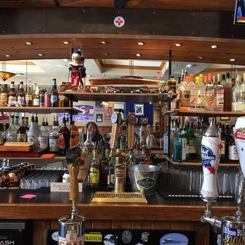 woodys-bar-and-grill1